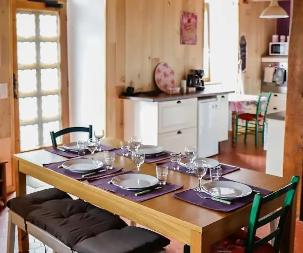 Prázdninový dům Maison Du Coue Pyrenees Mourtis Jusqu'a 12 Pers